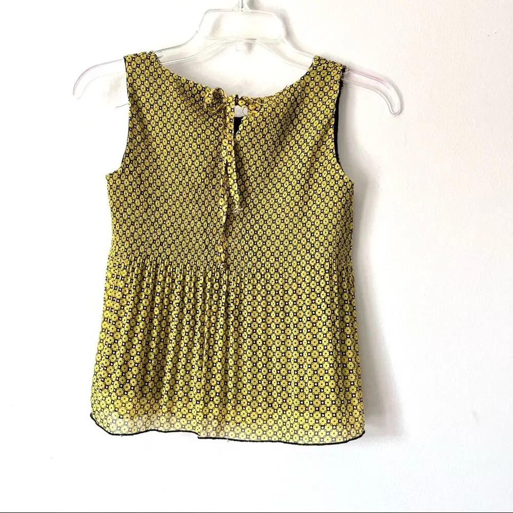 Byblos girls geometric design dressy sleeveless top size 8
